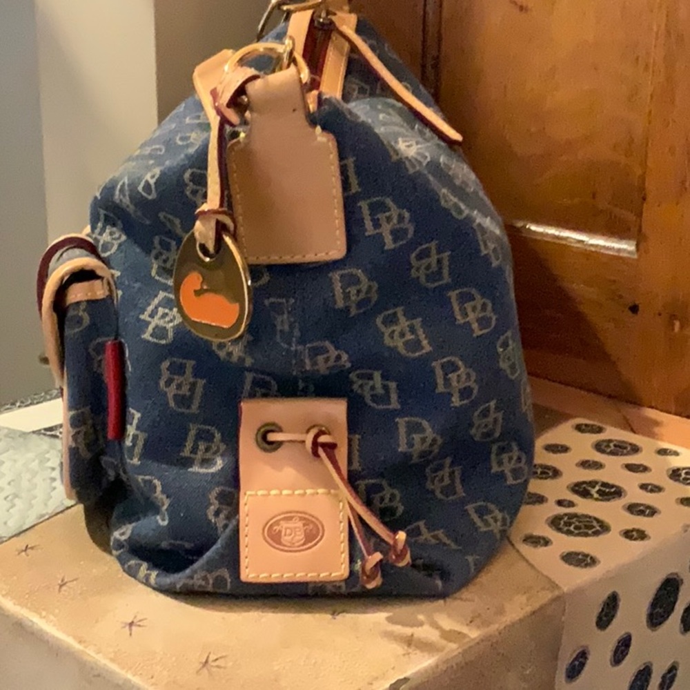 Dooney & Bourke Handbag Leather Trim #L1 - Picture 4 of 9